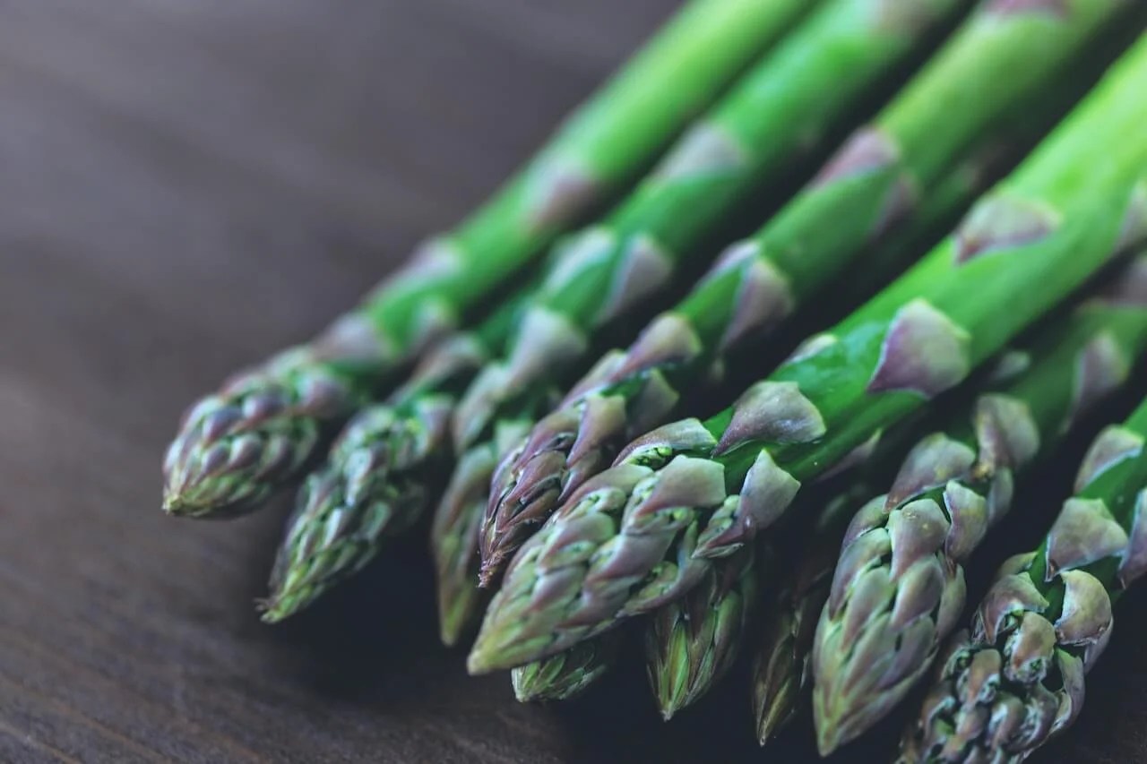 5 recipes with green asparagus
